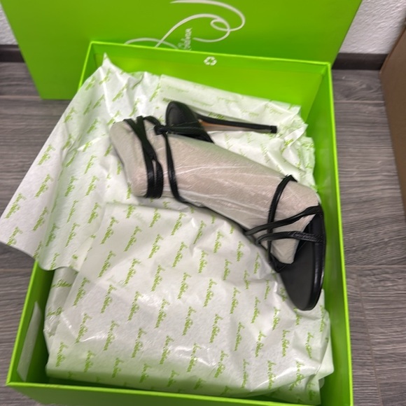 Sam Edelman Sareena Black Stiletto Heel Open Toe Ankle Strap Heeled Sandals - Picture 3 of 8